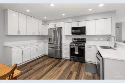 219 Old Oak Court W, Buffalo Grove, IL 60089 - Photo 5