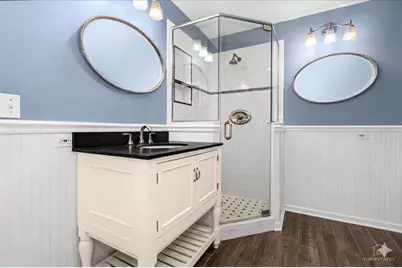 219 Old Oak Court W, Buffalo Grove, IL 60089 - Photo 11