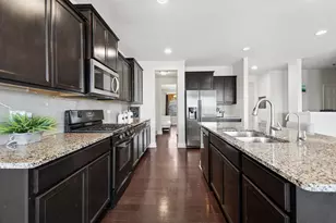 24 Beverly Ln, Hawthorn Woods, IL 60047 - Photo 5