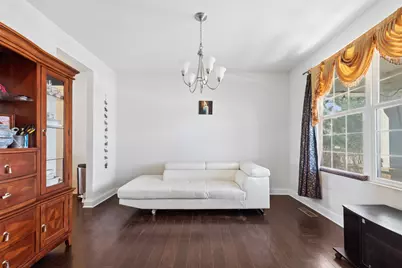 24 Beverly Lane, Hawthorn Woods, IL 60047 - Photo 9