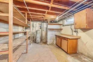 39W258 Seavey Rd, Batavia, IL 60510 - Photo 15