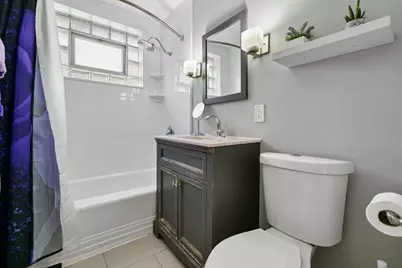 10222 S California Avenue, Evergreen Park, IL 60805 - Photo 7