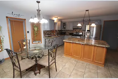 17406 Lathrop Avenue, Hazel Crest, IL 60429 - Photo 11