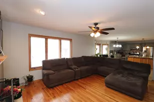 17406 Lathrop Ave, Hazel Crest, IL 60429 - Photo 7