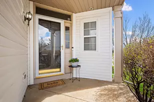 16429 Newcastle Way, Lockport, IL 60441 - Photo 3