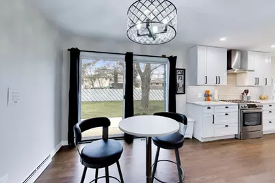 108 W Sunset Road, Mount Prospect, IL 60056 - Photo 13