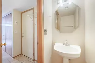 900 Symphony Dr, Aurora, IL 60504 - Photo 11