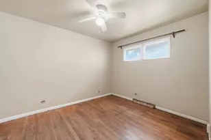 18001 Gladville Ave, Homewood, IL 60430 - Photo 15
