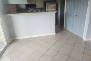 [Address not provided], Island Lake, IL 60042 - Photo 7