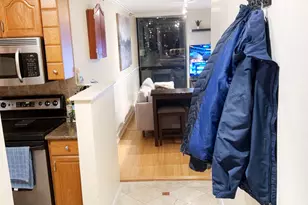 1122 N Clark St, Chicago, IL 60610 - Photo 3