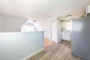 4914 W 32nd Pl, Cicero, IL 60804 - Photo 7