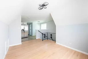 4914 W 32nd Pl, Cicero, IL 60804 - Photo 5