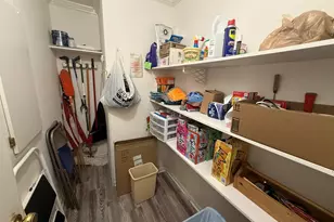 307 Tulip Cir, Matteson, IL 60443 - Photo 11