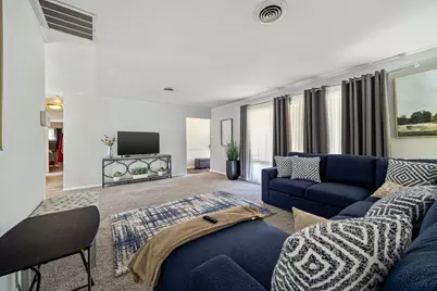 107 Nashua Street, Park Forest, IL 60466 - Photo 5