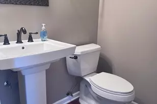 279 Regal Ct, Roselle, IL 60172 - Photo 7