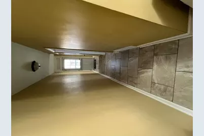 4952 Hull Street #2E, Skokie, IL 60077 - Photo 9