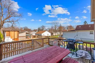 122 N Stott St, Genoa, IL 60135 - Photo 23