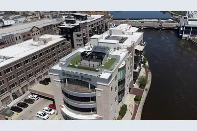 10 Illinois Street #5A, Saint Charles, IL 60174 - Photo 1