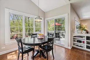 676 Framingham Ct, Gurnee, IL 60031 - Photo 15