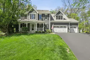 676 Framingham Ct, Gurnee, IL 60031 - Photo 1