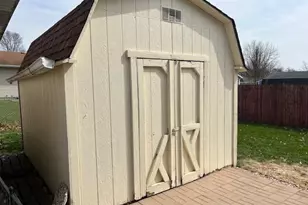 2409 Chestnut Ln, Morris, IL 60450 - Photo 7