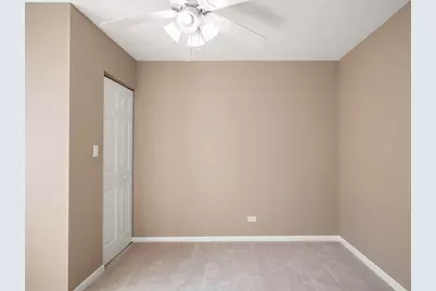 371 Le Parc Circle, Buffalo Grove, IL 60089 - Photo 19