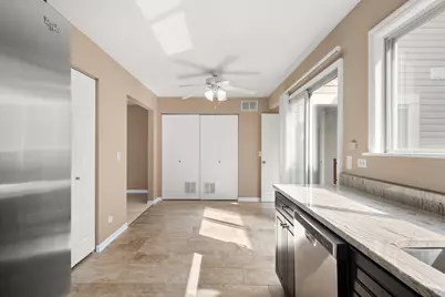 371 Le Parc Circle, Buffalo Grove, IL 60089 - Photo 11