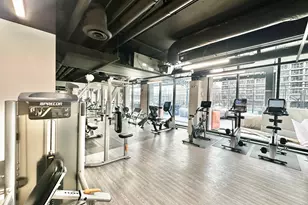 2020 N Lincoln Park West Ave, Chicago, IL 60614 - Photo 13