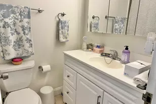 2020 N Lincoln Park West Ave, Chicago, IL 60614 - Photo 7