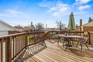 1915 Herbert Ave, Berkeley, IL 60163 - Photo 21