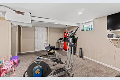 1915 Herbert Avenue, Berkeley, IL 60163 - Photo 17