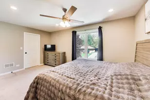 8842 S Talman Ave, Evergreen Park, IL 60805 - Photo 15