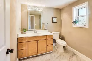 8842 S Talman Ave, Evergreen Park, IL 60805 - Photo 13