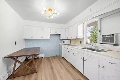 124 E Oak Knoll Drive, Hampshire, IL 60140 - Photo 11