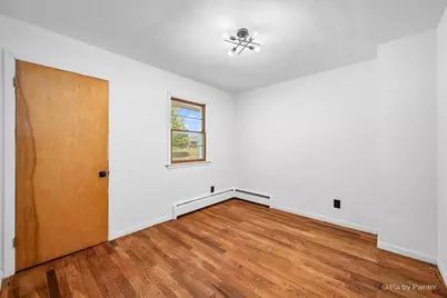 124 E Oak Knoll Drive, Hampshire, IL 60140 - Photo 15