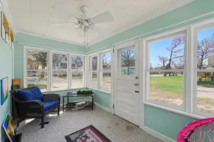 248 E Fremont St, Bement, IL 61813 - Photo 17