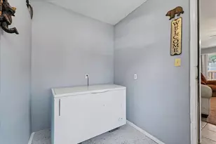 248 E Fremont St, Bement, IL 61813 - Photo 15