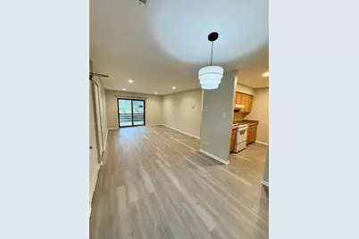 1482 Stonebridge Circle #C3, Wheaton, IL 60189 - Photo 7