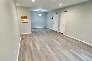 1482 Stonebridge Cir, Wheaton, IL 60189 - Photo 9