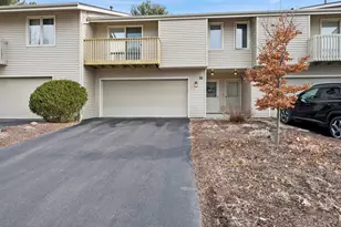 4657 High Point Dr, Rockford, IL 61114 - Photo 1