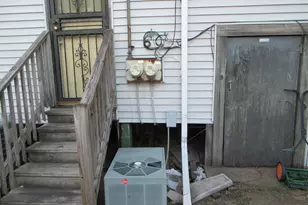 10011 S Exchange Ave, Chicago, IL 60617 - Photo 11