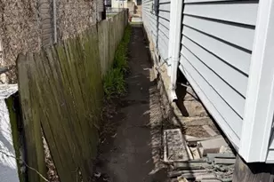 10011 S Exchange Ave, Chicago, IL 60617 - Photo 45