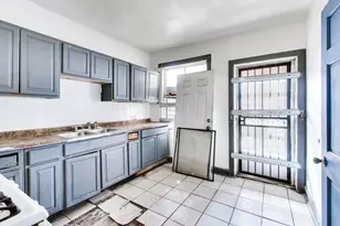 5738 S Ada St, Chicago, IL 60636 - Photo 9