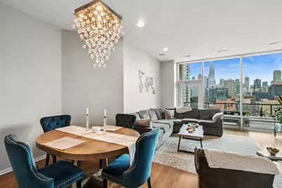 500 W Superior Street #813, Chicago, IL 60654 - Photo 5