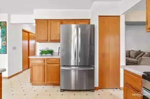 24150 Golden Sunset Dr, Plainfield, IL 60585 - Photo 7