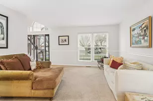 1172 Hummingbird Ln, Grayslake, IL 60030 - Photo 7