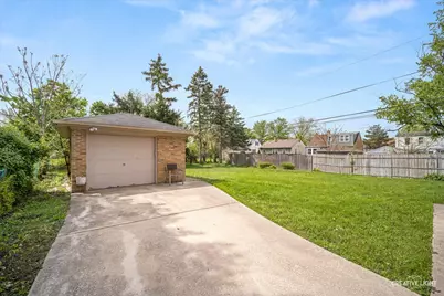 313 E Morningside Avenue, Lombard, IL 60148 - Photo 13