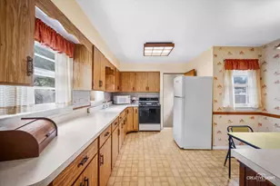 313 E Morningside Ave, Lombard, IL 60148 - Photo 5