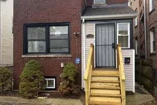 1311 E 71st Pl, Chicago, IL 60619 - Photo 1