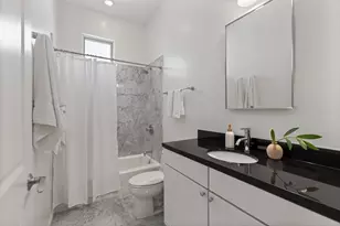 2065 N Kedzie Ave, Chicago, IL 60647 - Photo 21